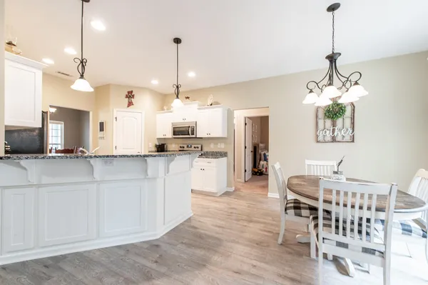 $340,000 | 304 Foxchase Circle, North Augusta, SC 29860