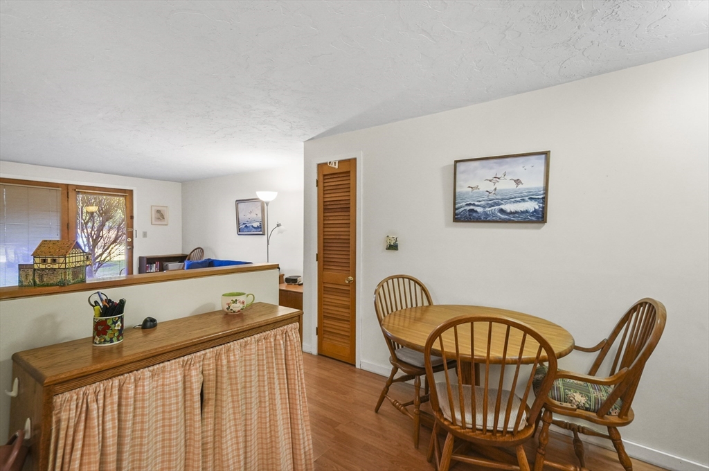 189 Littleton Road, Unit 2 Chelmsford, MA 01824 - Photo 8 of 27 Gallery Image 8