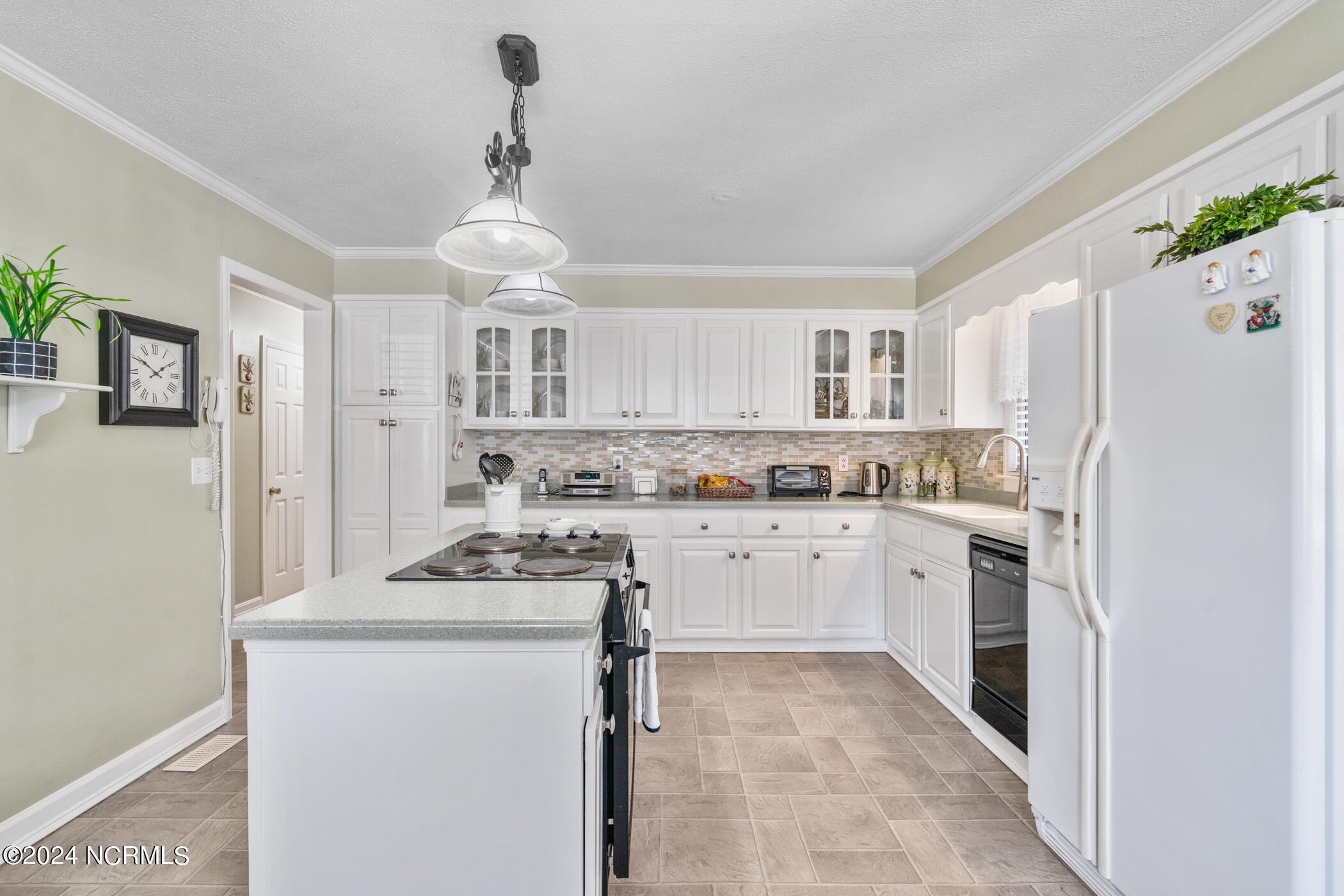 904 Morningside Drive Rockingham, NC 28379 - Photo 12 of 26 DSC06675