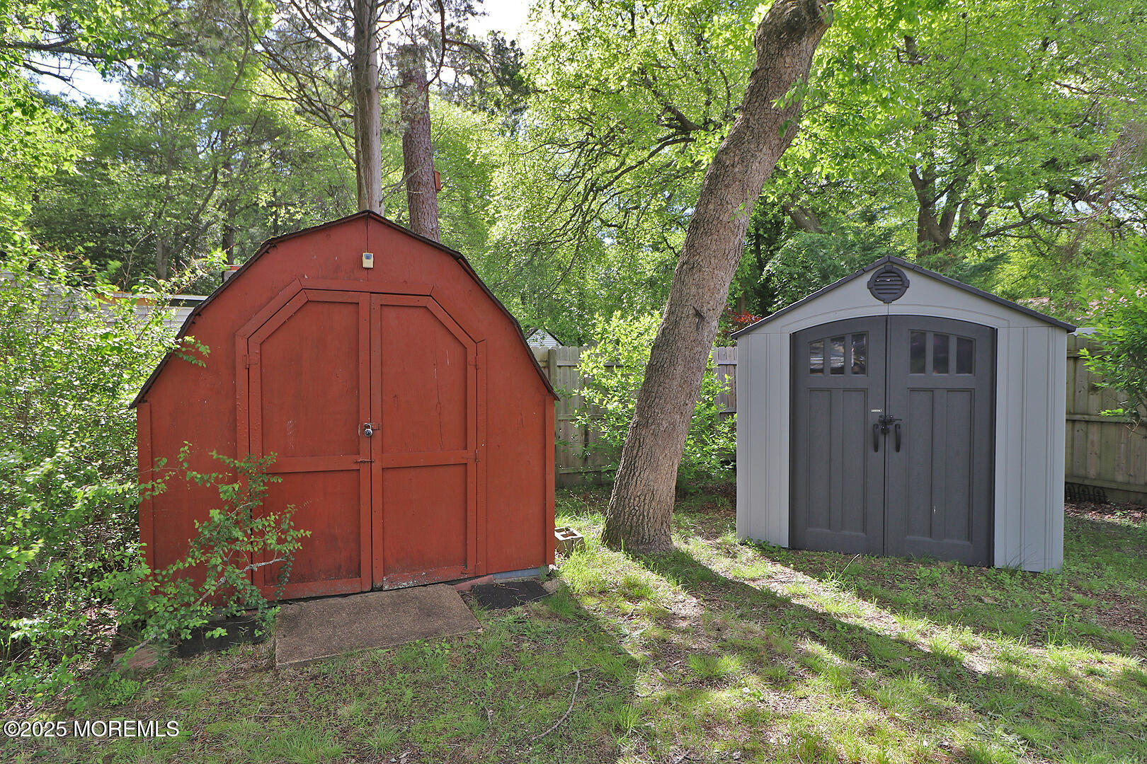 827 Rodgers Street Lanoka Harbor, NJ 08734 - Photo 9 of 33