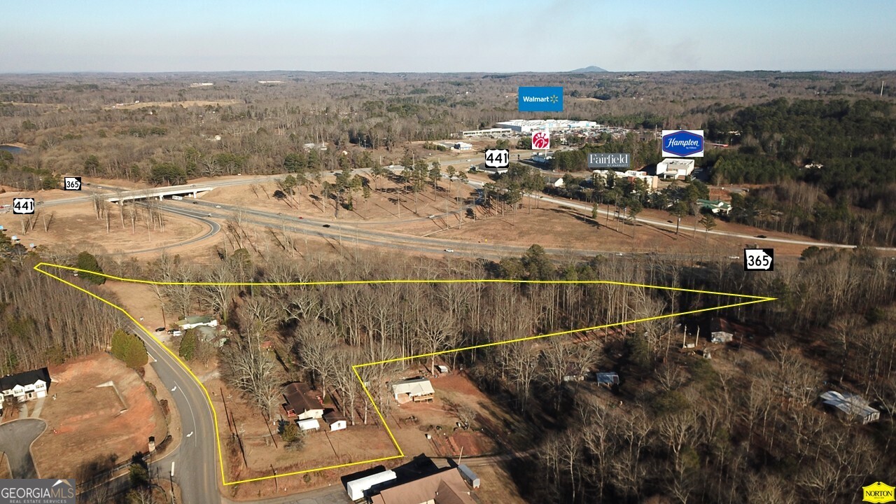 2778 J Warren Road Cornelia, GA 30531 - Photo 3 of 6 a view of a city