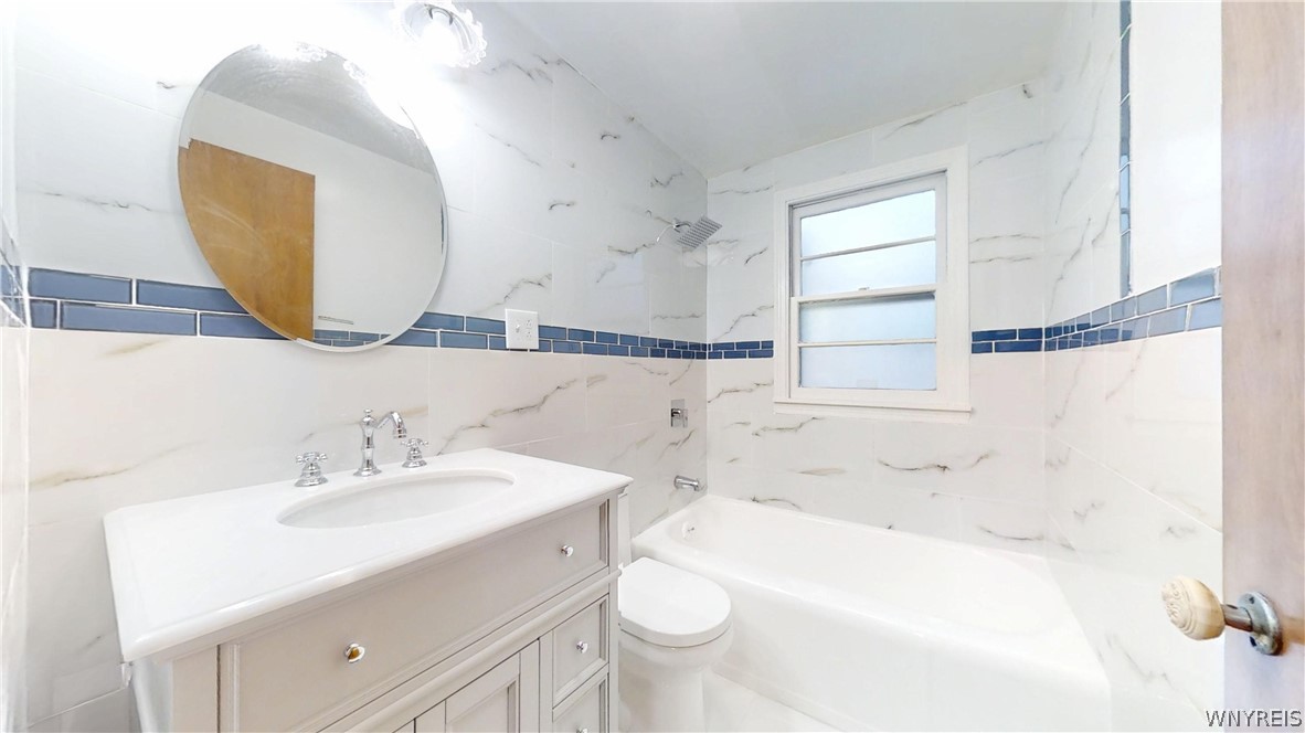 72 Birkdale Road Cheektowaga, NY 14225 - Photo 14 of 36
