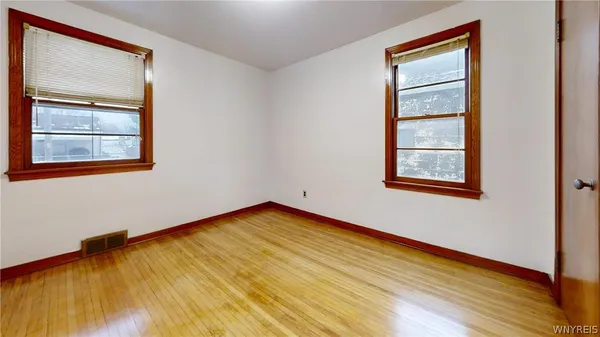 $255,000 | 72 Birkdale Road, Cheektowaga, NY 14225