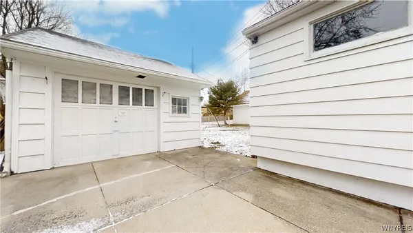 $255,000 | 72 Birkdale Road, Cheektowaga, NY 14225