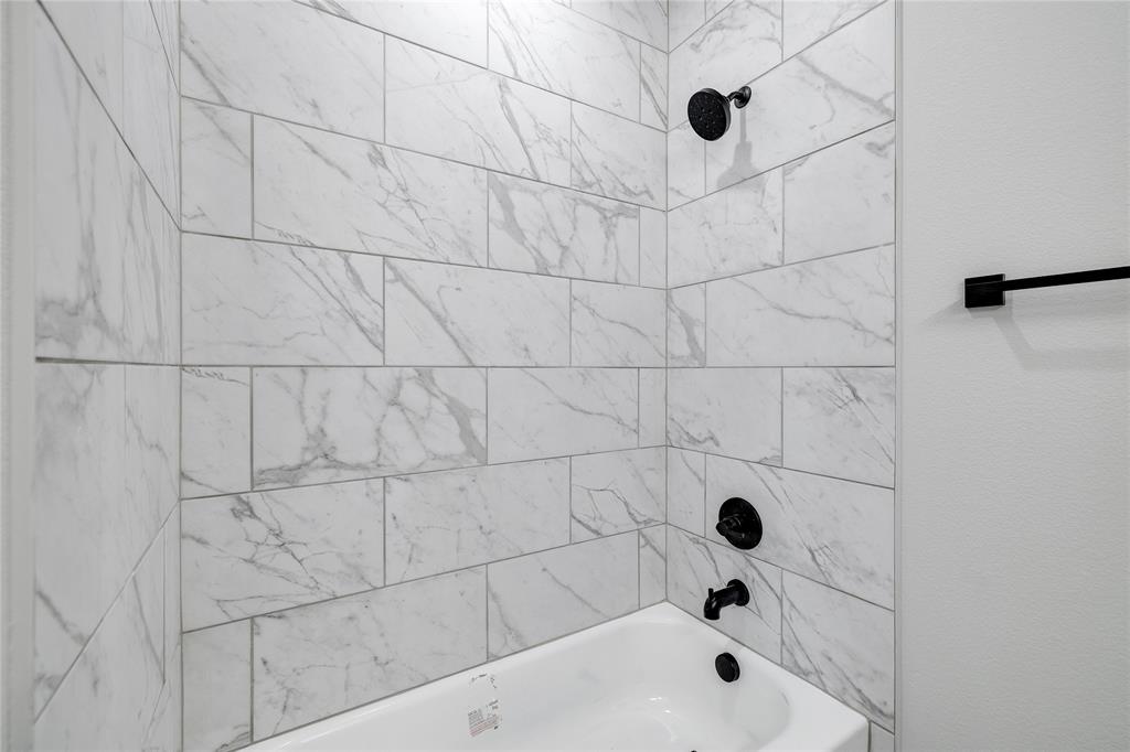 7036 Guilford Road Midlothian, TX 76065 - Photo 20 of 24