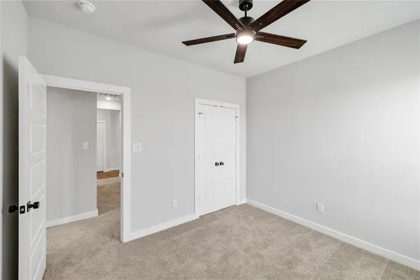 $2,350 | 7036 Guilford Road, Midlothian, TX 76065