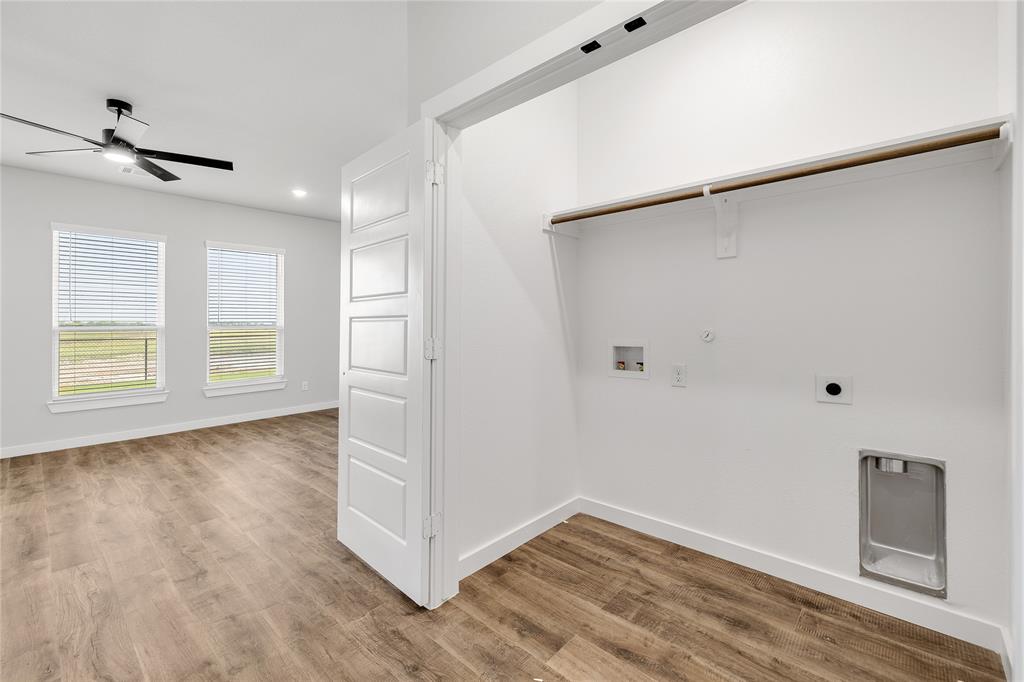 7036 Guilford Road Midlothian, TX 76065 - Photo 10 of 24