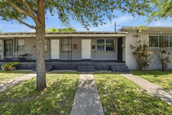 $850 | 7410 Northwest Miami Place, Unit 7414, Miami, FL 33150