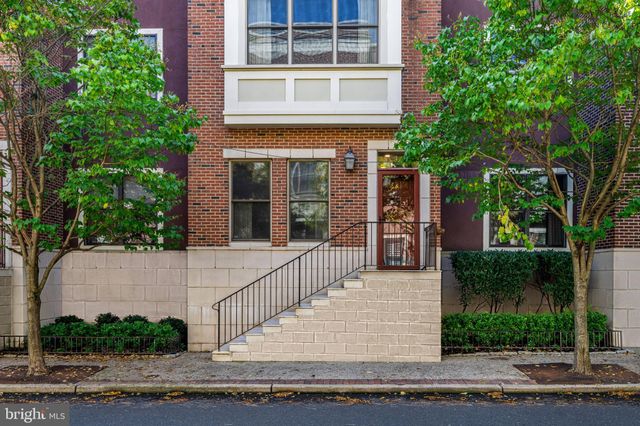 front view of house with a yard