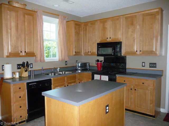 3720 Shadow Ridge Drive High Point, NC 27265 - Photo 3 of 8 Other.