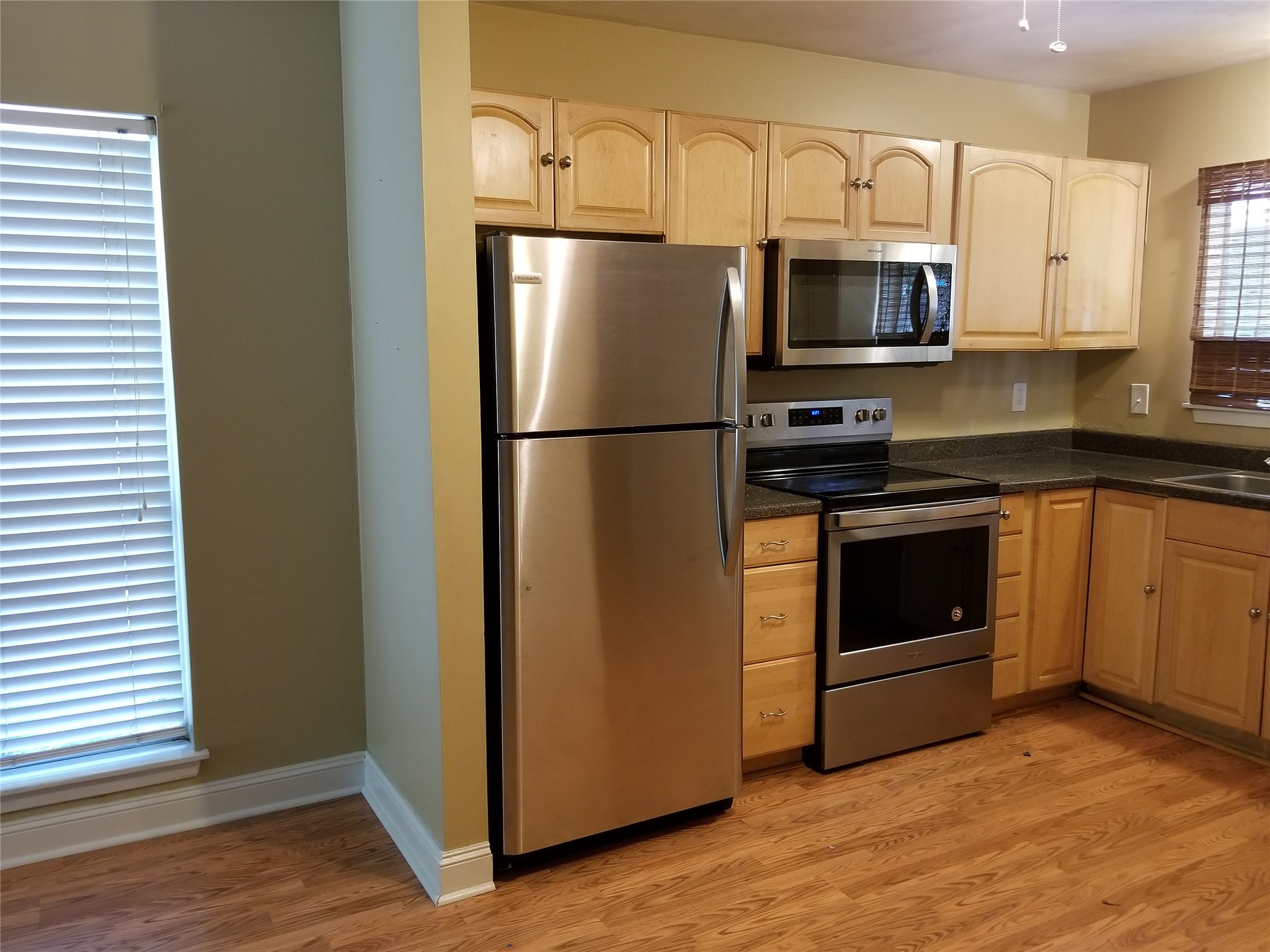 9 Raccoon Lane Spring, TX 77380 - Photo 5 of 25