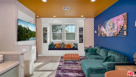 $779,000 | 14104 Chapparel Lane, Van Nuys, CA 91405