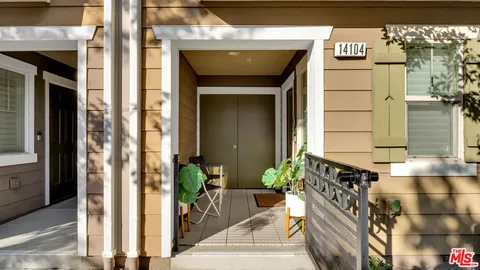 $779,000 | 14104 Chapparel Lane, Van Nuys, CA 91405