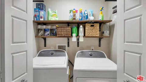 $779,000 | 14104 Chapparel Lane, Van Nuys, CA 91405