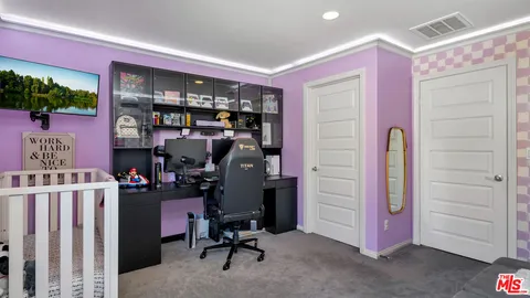 $779,000 | 14104 Chapparel Lane, Van Nuys, CA 91405