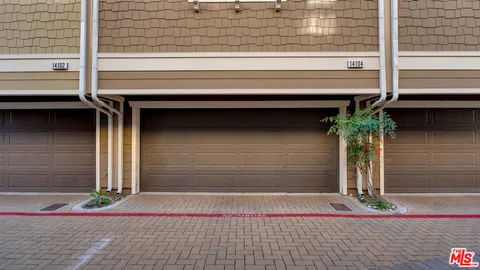 $779,000 | 14104 Chapparel Lane, Van Nuys, CA 91405