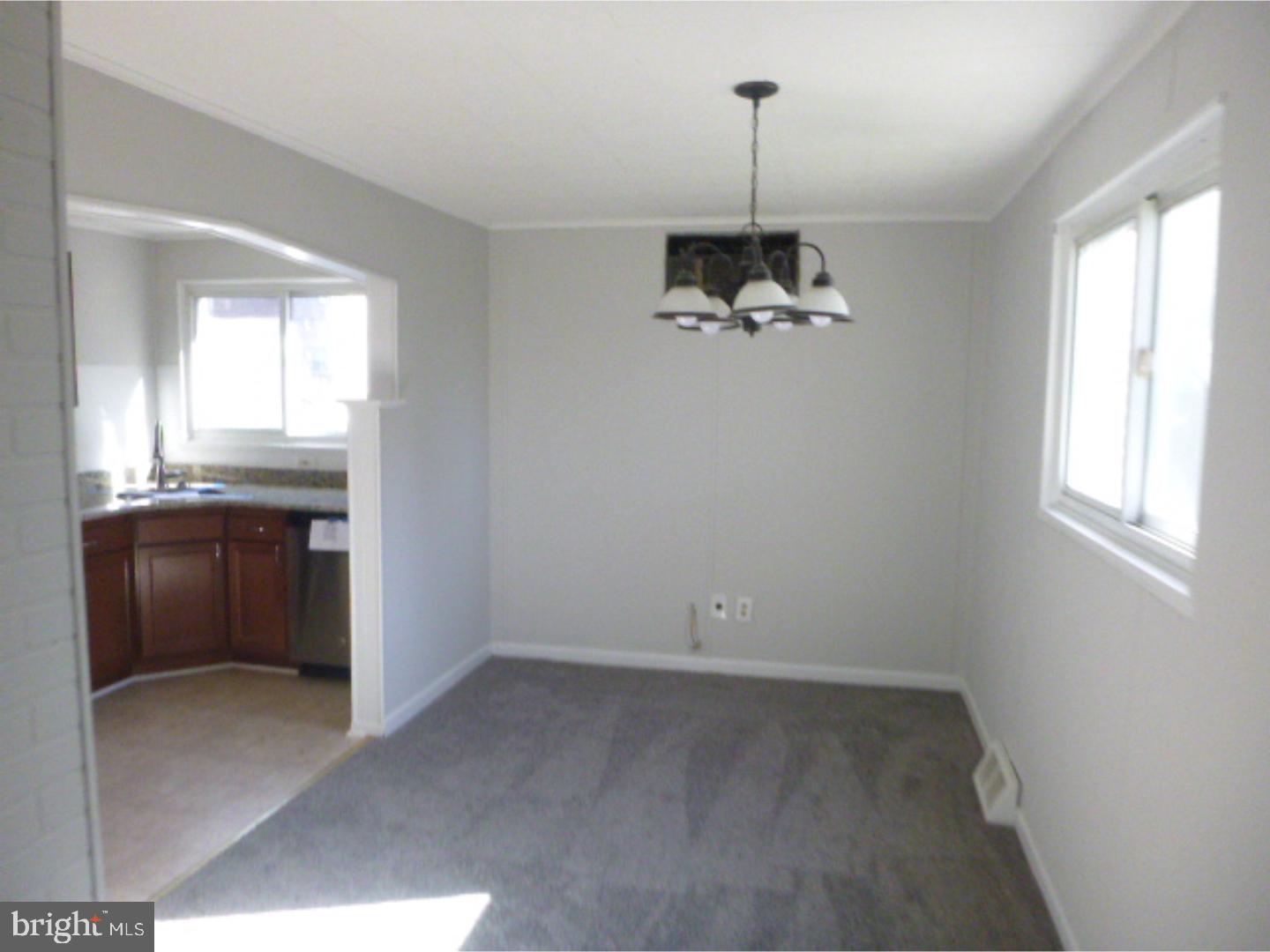 911 Grant Road Folcroft, PA 19032 - Photo 5 of 19 Gallery Image 5