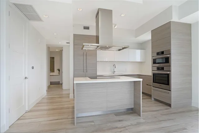 $1,275,000 | 155 East Boca Raton Road, Unit 822, Boca Raton, FL 33432