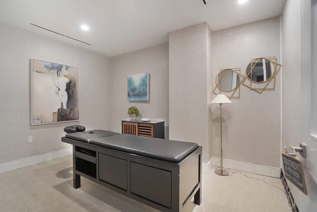 $1,275,000 | 155 East Boca Raton Road, Unit 822, Boca Raton, FL 33432