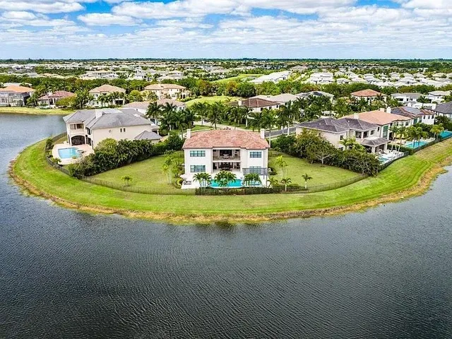 $23,000 | 17511 Cadena Drive, Boca Raton, FL 33496