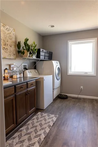 $675,000 | 13835 Udall Road, Erie, KS 66733