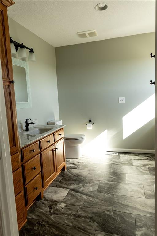 13835 Udall Road Erie, KS 66733 - Photo 29 of 49