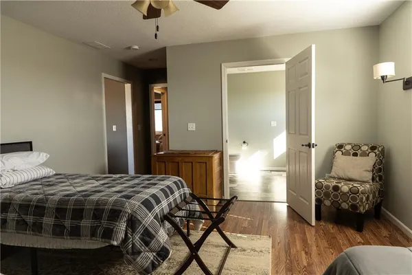 $675,000 | 13835 Udall Road, Erie, KS 66733