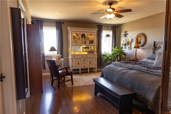 $675,000 | 13835 Udall Road, Erie, KS 66733