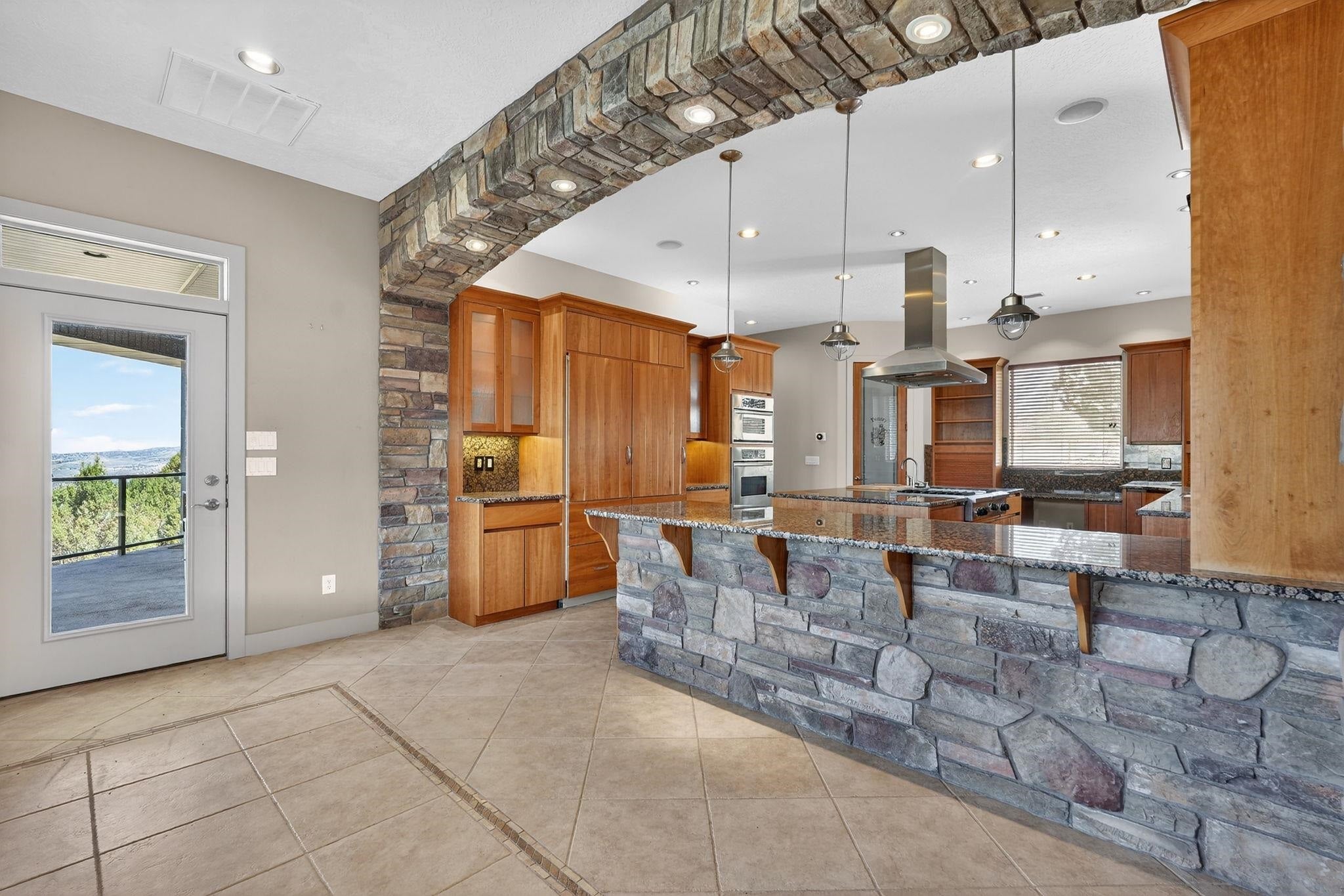 2201 North Whitney Road Pocatello, ID 83204 - Photo 8 of 50 Gallery Image 8