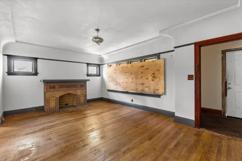 $130,000 | 4912 West Medford Avenue, Unit 4914, Milwaukee, WI 53216