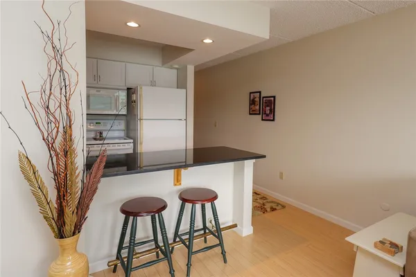 $269,500 | 167 Cliffside Drive, South Bristol, NY 14424