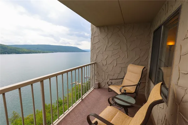 $269,500 | 167 Cliffside Drive, South Bristol, NY 14424