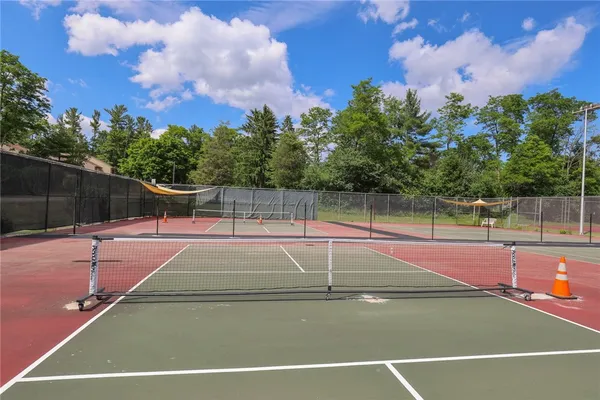 $269,500 | 167 Cliffside Drive, South Bristol, NY 14424