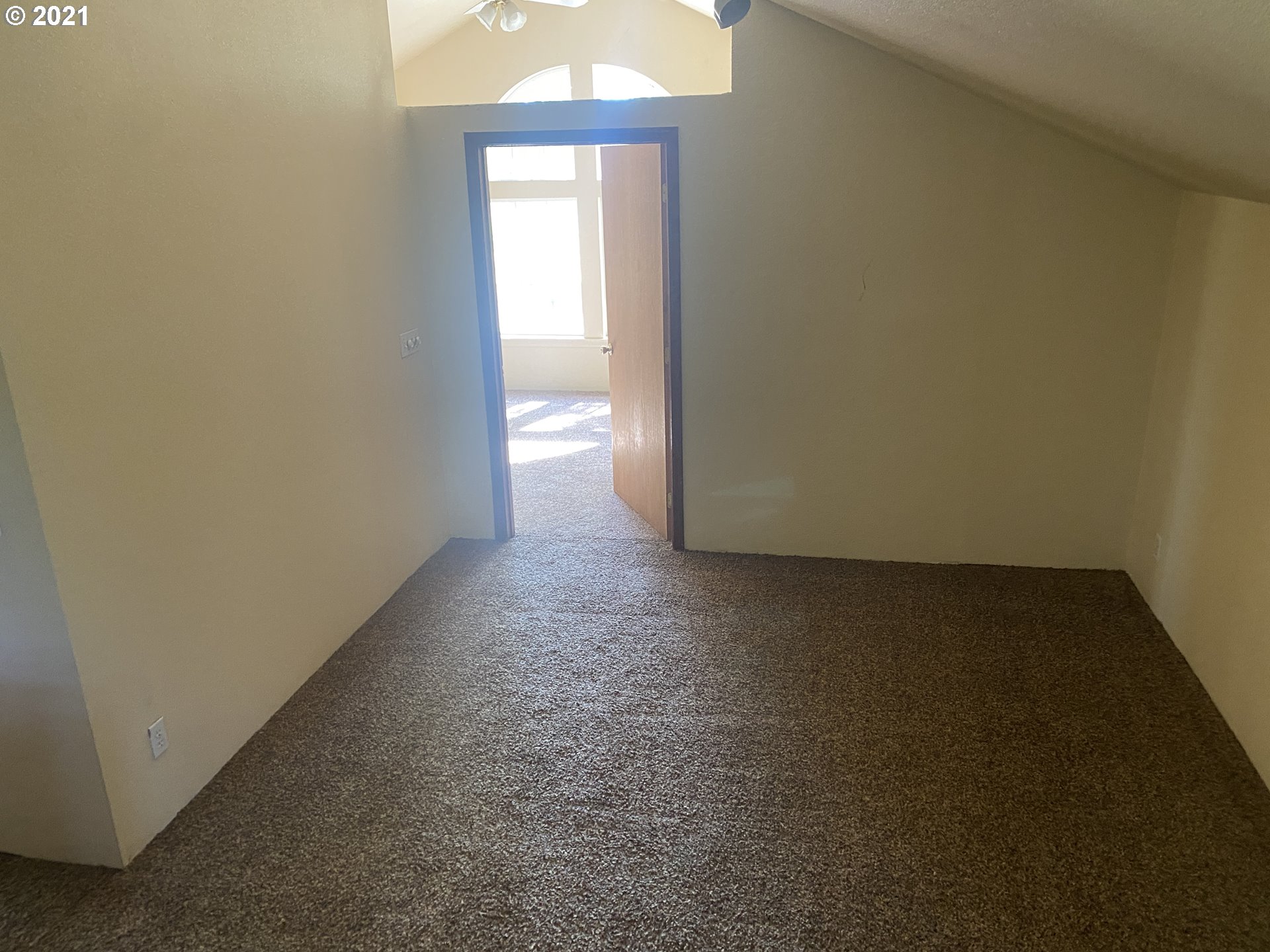 865 West Hensel Road Hermiston, OR 97838 - Photo 17 of 31 Gallery Image 17