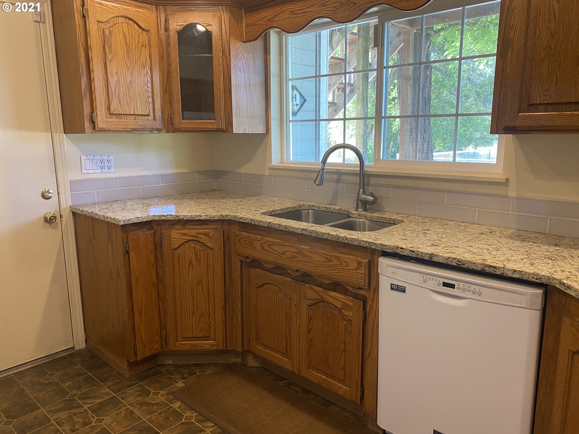 865 West Hensel Road Hermiston, OR 97838 - Photo 26 of 31 Gallery Image 26