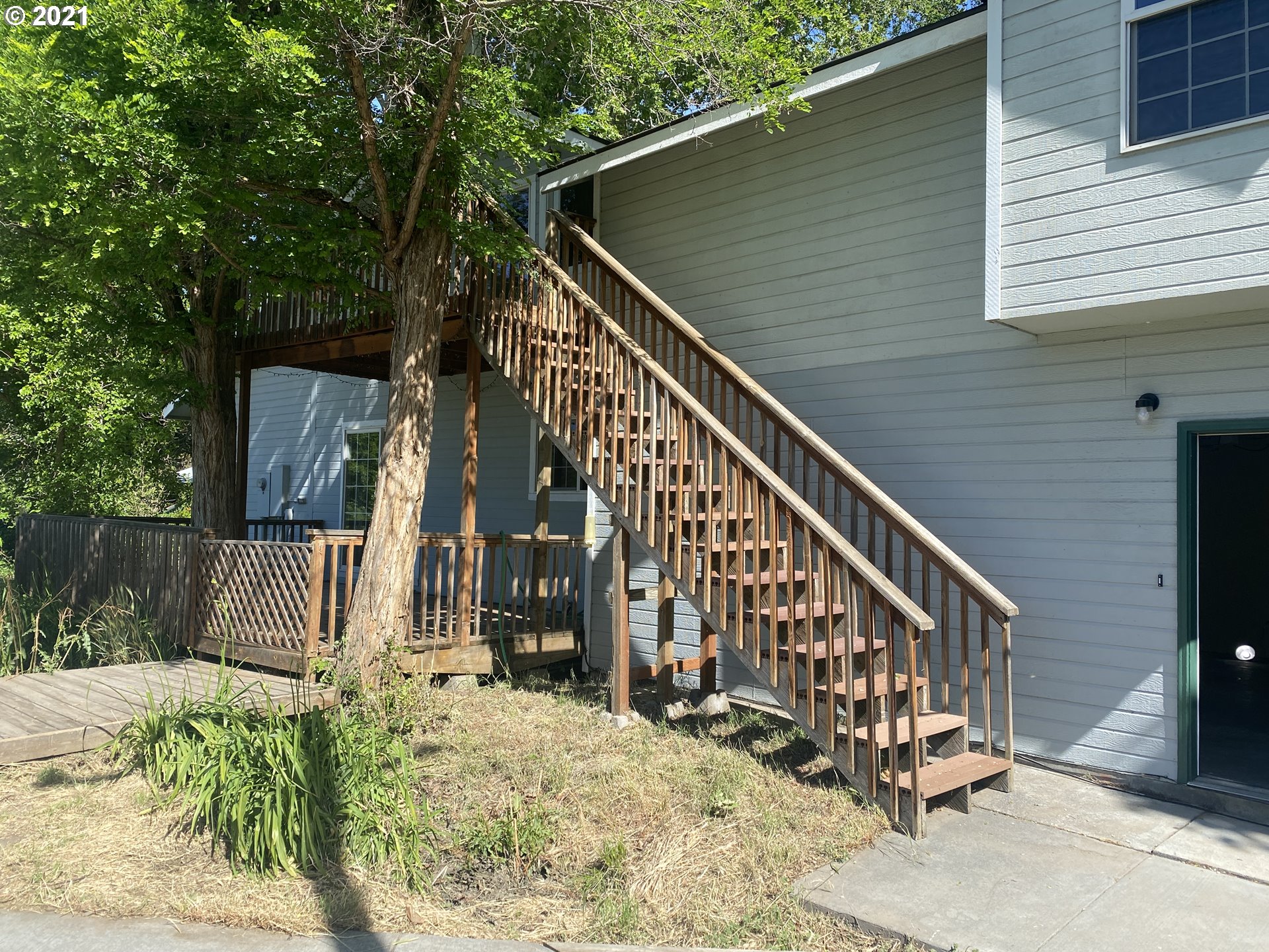 865 West Hensel Road Hermiston, OR 97838 - Photo 4 of 31 Gallery Image 4