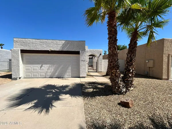 $1,895 | 1762 West Colt Road, Chandler, AZ 85224