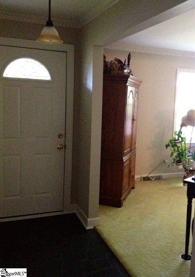 305 Del Norte Road Greenville, SC 29615 - Photo 3 of 36 Gallery Image 3