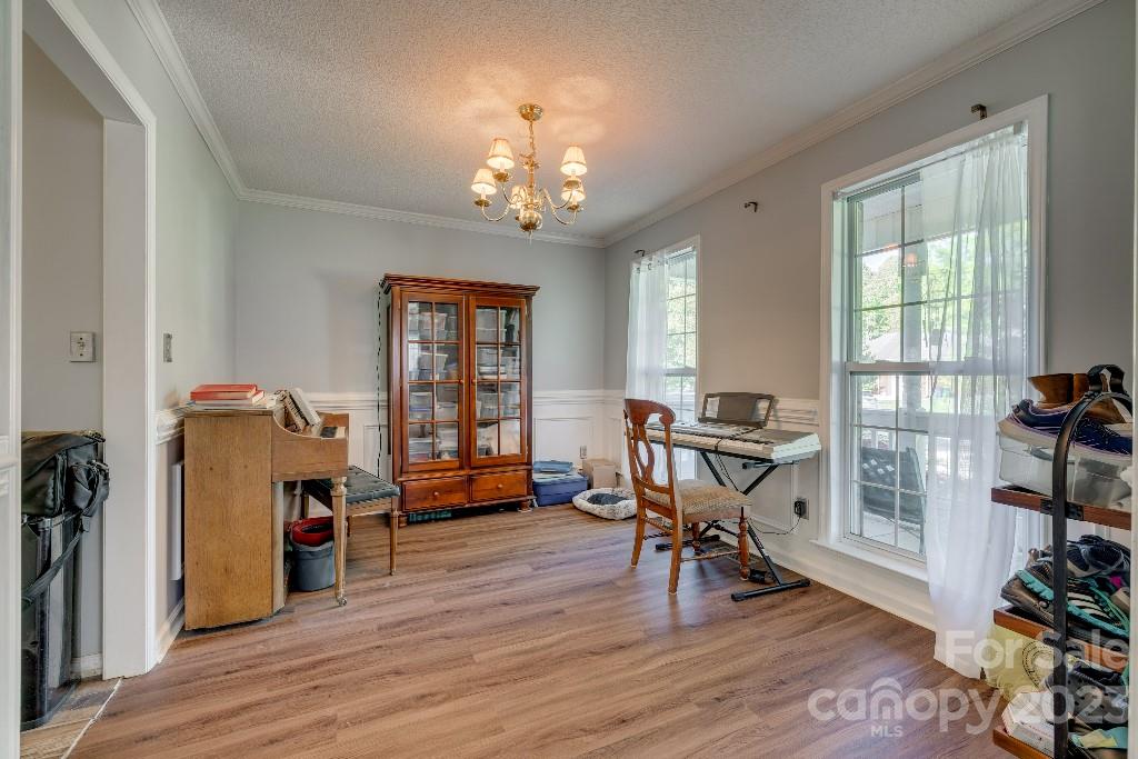 8022 Stevens Mill Road Matthews, NC 28104 - Photo 4 of 24 Gallery Image 4
