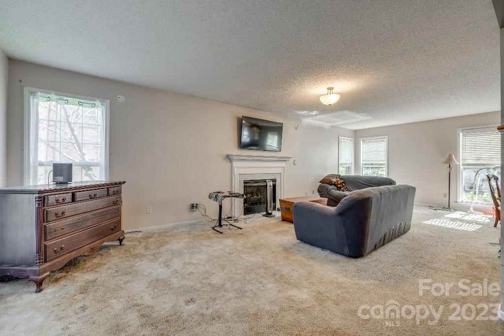 8022 Stevens Mill Road Matthews, NC 28104 - Photo 9 of 24 Gallery Image 9