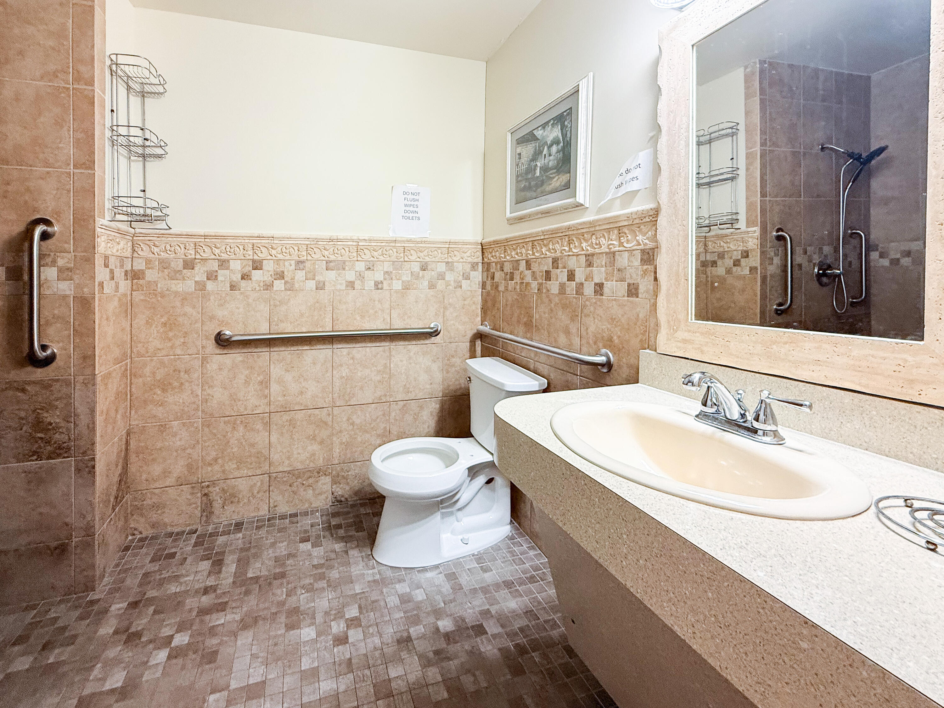 2106 Camelot Road Ann Arbor, MI 48104 - Photo 14 of 28 IMG_5308