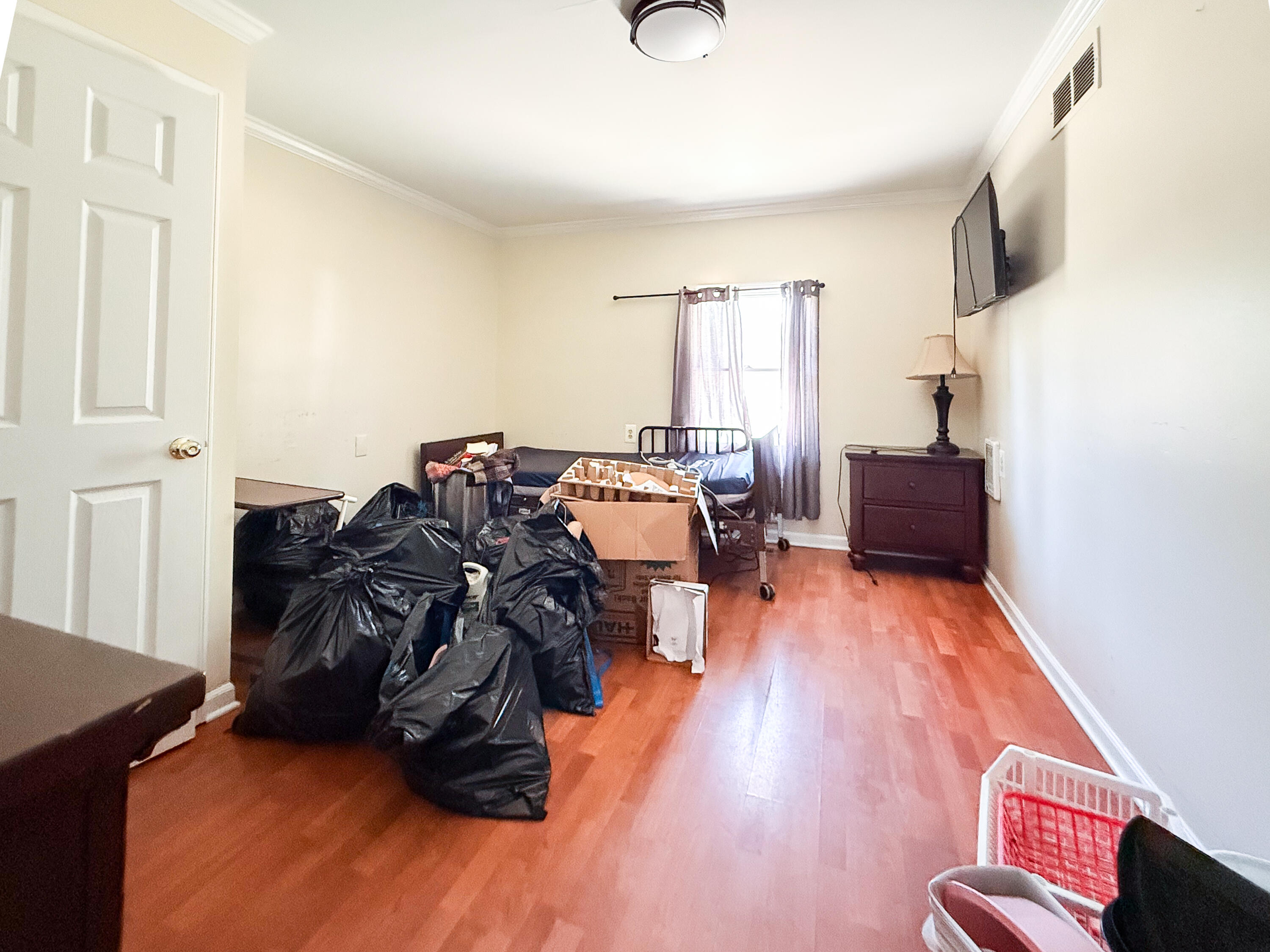 2106 Camelot Road Ann Arbor, MI 48104 - Photo 15 of 28 IMG_5309