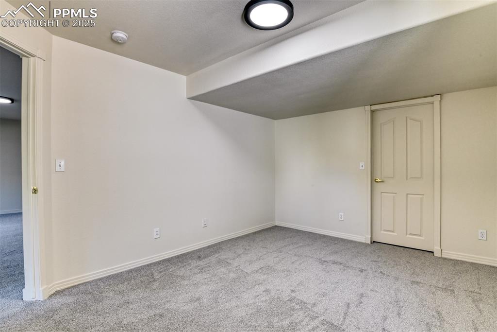 1431 Madison Ridge Heights, Unit C Colorado Springs, CO 80904 - Photo 43 of 44 a view of room