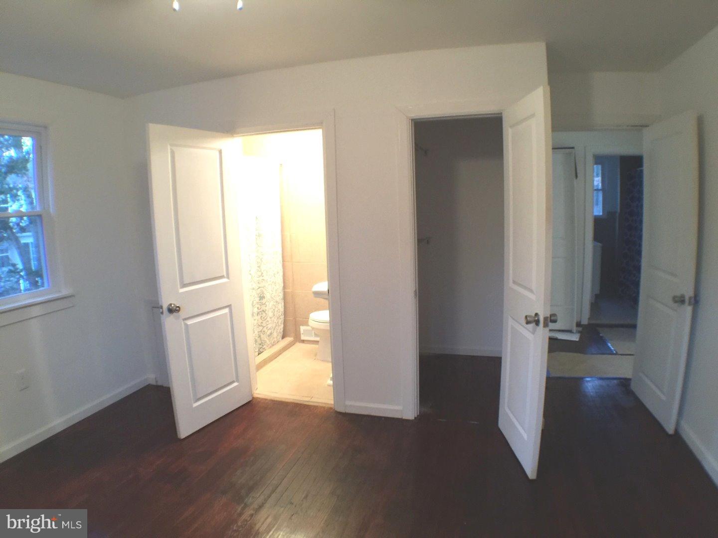 560 Berlin Road Clementon, NJ 08021 - Photo 8 of 25 Bedroom - Main