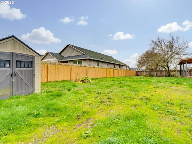 a view of a house with a outdoor space