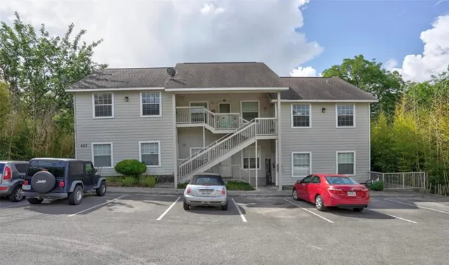 $1,195 | 427 Lindsey Street, Unit 121, San Marcos, TX 78666