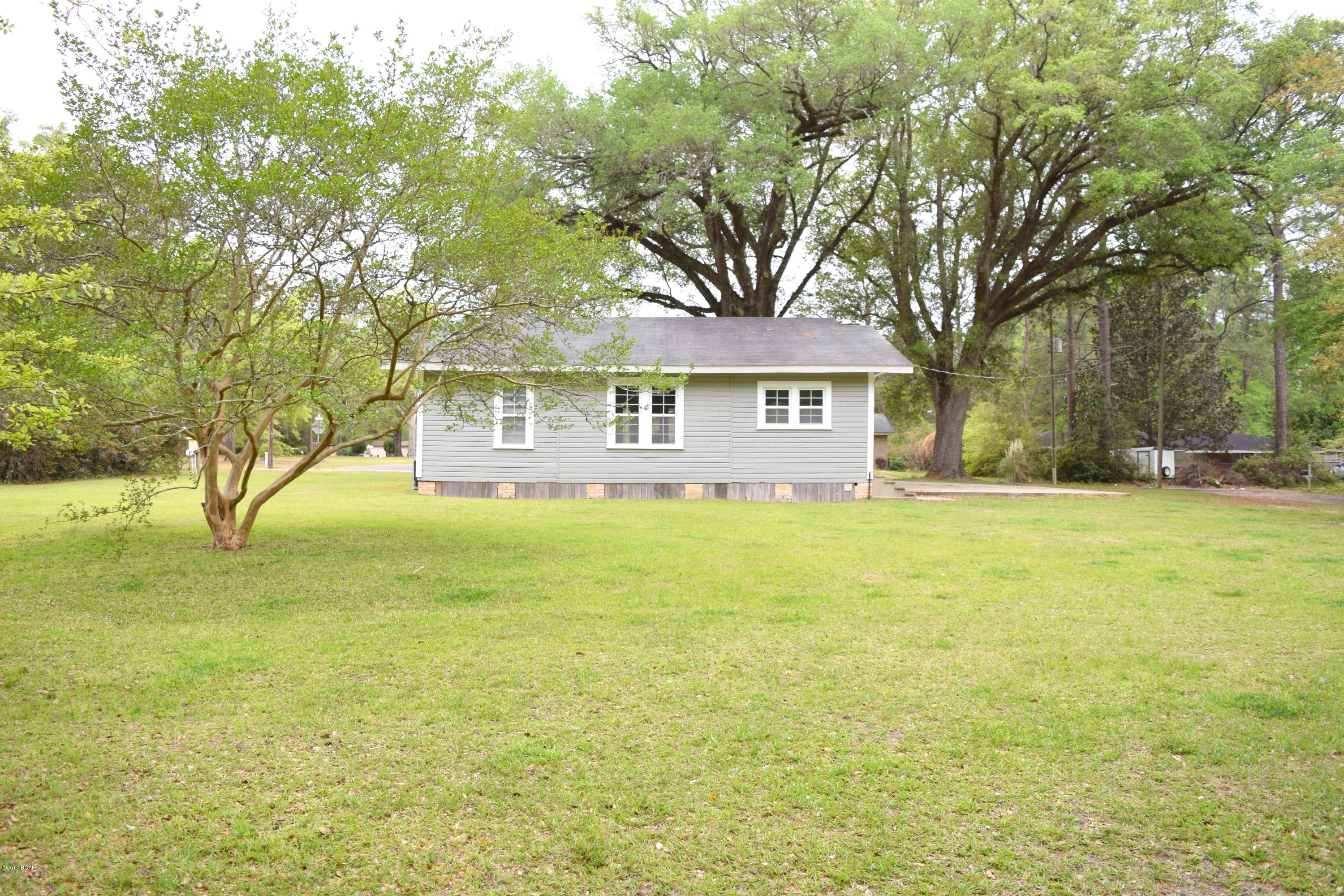 831 3rd Street Chipley, FL 32428 - Photo 14 of 15 Gallery Image 14