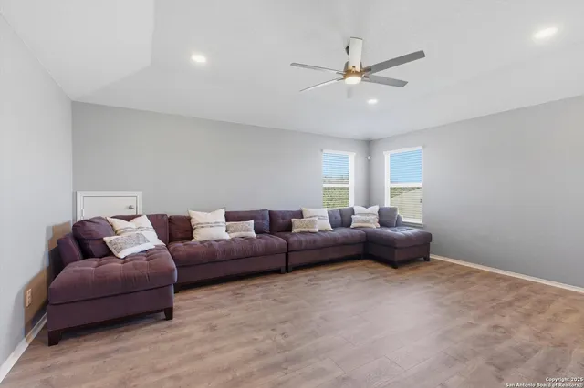 $2,575 | 29639 Winter Copper, Bulverde, TX 78163