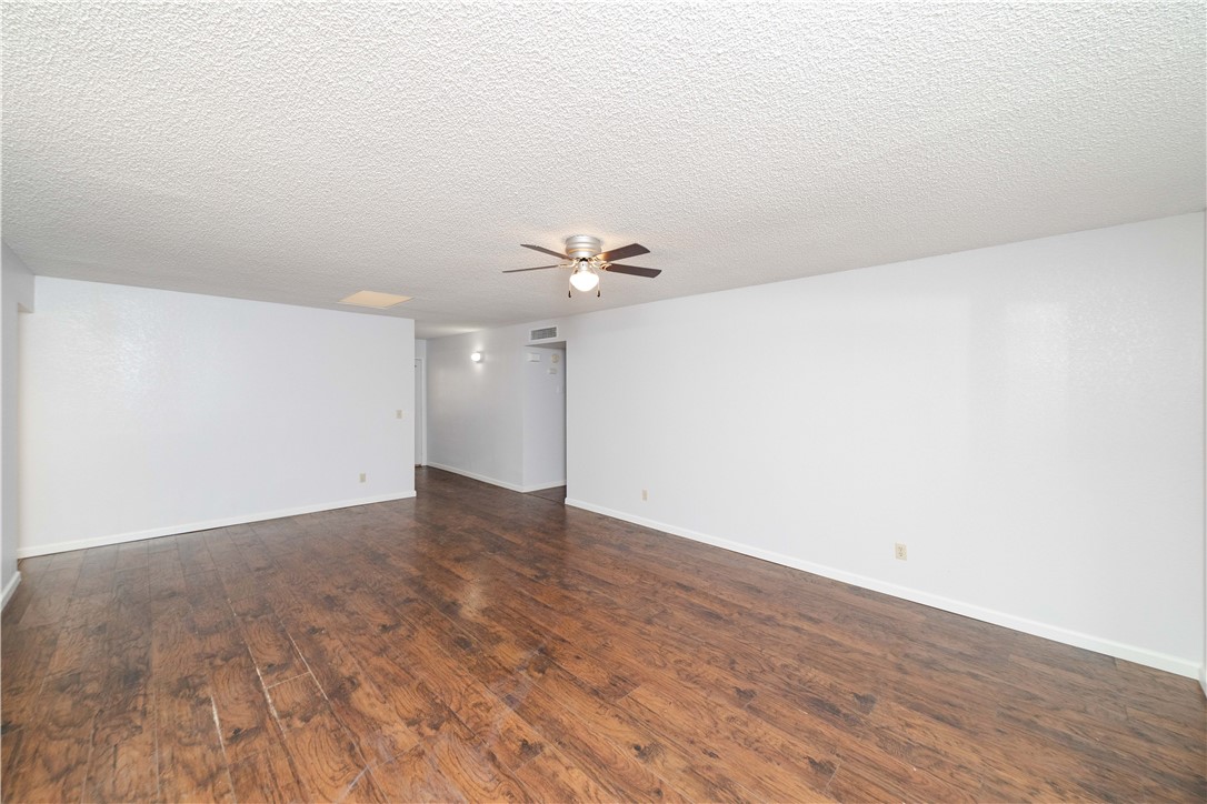 980 Canyon Hills Road Kingman, AZ 86409 - Photo 9 of 42 a view of a room with wooden floor