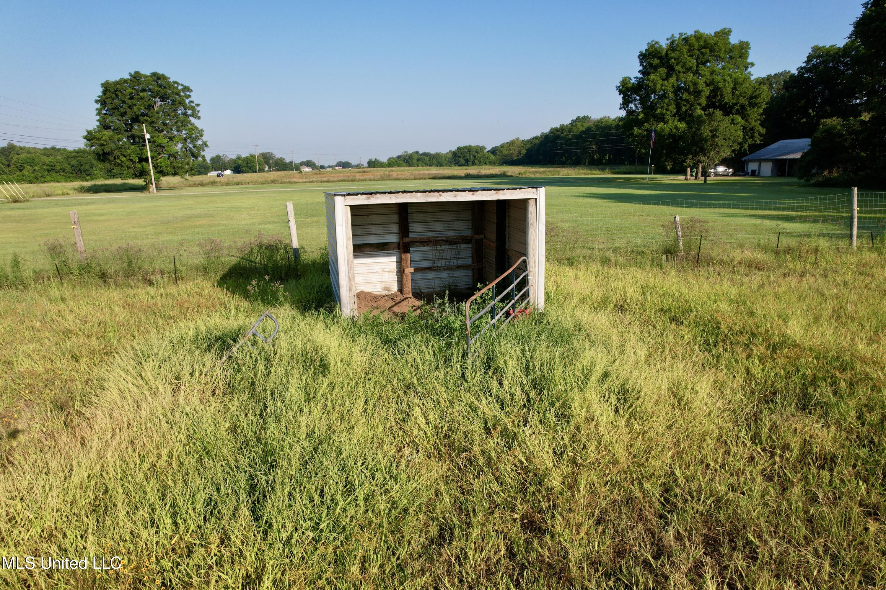 197 Highway 8 Cleveland, MS 38732 - Photo 12 of 41 DJI_0050